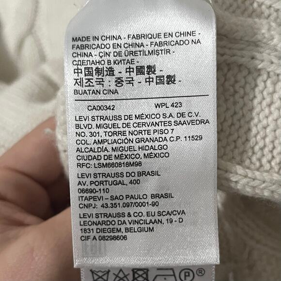 Levi’s Women’s Agi Sweater Vest M White Wool Blend Cable Knit Preppy Academia - Picture 7 of 8